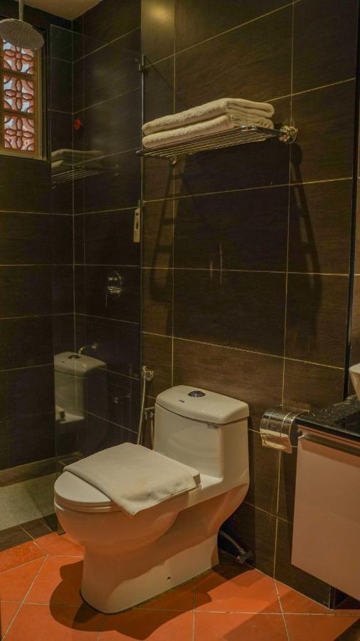 Kaizen Hotel & Suites Melaka Kültér fotó