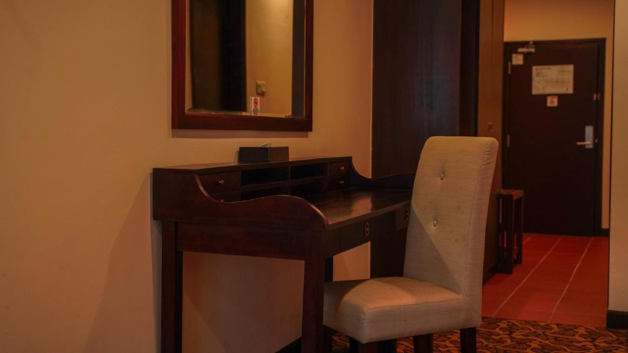 Kaizen Hotel & Suites Melaka Kültér fotó